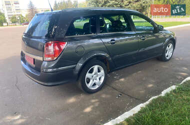 Універсал Opel Astra 2010 в 