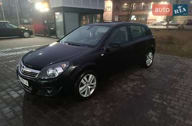 Хетчбек Opel Astra 2007 в Шептицькому