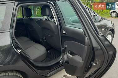 Універсал Opel Astra 2012 в 