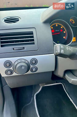 Універсал Opel Astra 2010 в 