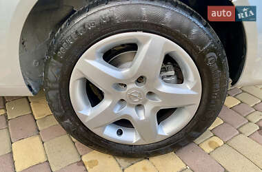 Універсал Opel Astra 2010 в 