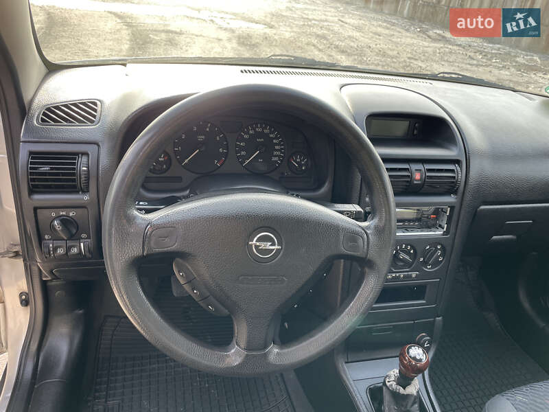 Хетчбек Opel Astra 2001 в Фастові