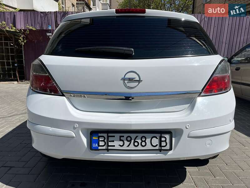 Хетчбек Opel Astra 2012 в Миколаєві