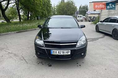 Хэтчбек Opel Astra 2006 в Каменец-Подольском