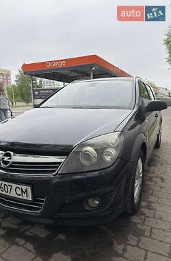 Універсал Opel Astra 2008 в Львові