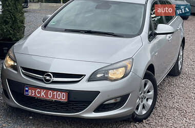 Универсал Opel Astra 2015 в 