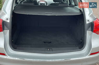 Универсал Opel Astra 2015 в 