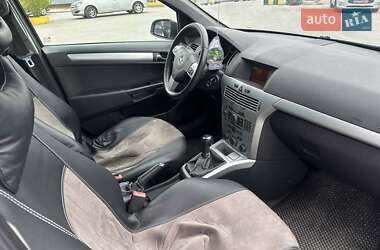 Универсал Opel Astra 2009 в 