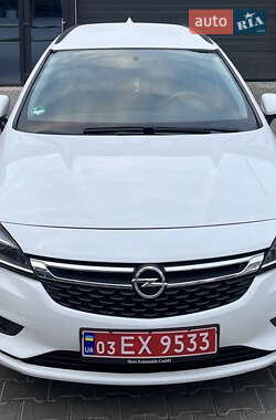 Универсал Opel Astra 2018 в 