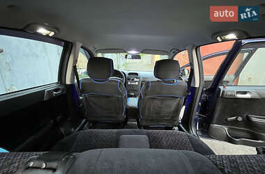 Хетчбек Opel Astra 2003 в 