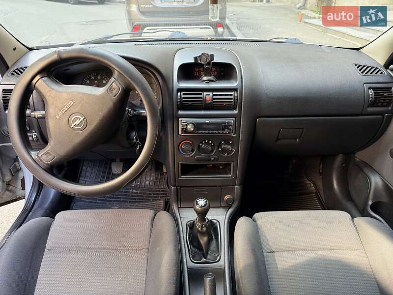 Седан Opel Astra 2007 в Киеве