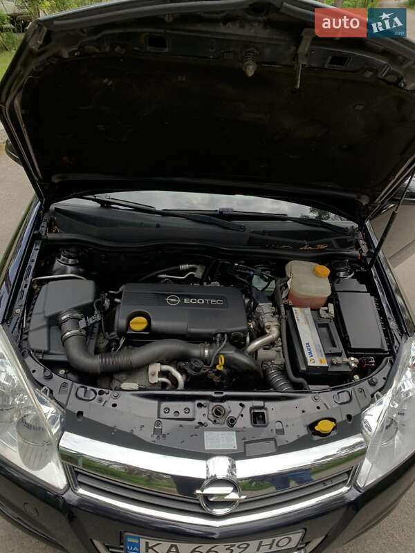 Универсал Opel Astra 2008 в Киеве