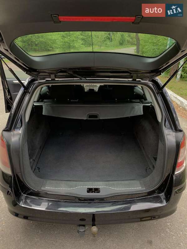 Универсал Opel Astra 2008 в Киеве