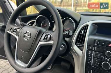 Хэтчбек Opel Astra 2010 в 