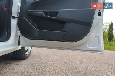 Універсал Opel Astra 2010 в 