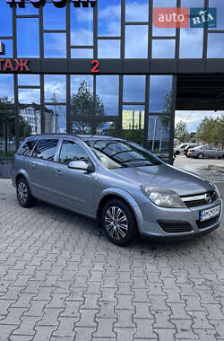 Універсал Opel Astra 2005 в 