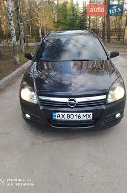 Универсал Opel Astra 2006 в 