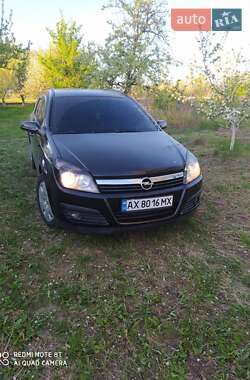 Універсал Opel Astra 2006 в Харкові