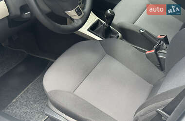 Універсал Opel Astra 2008 в 