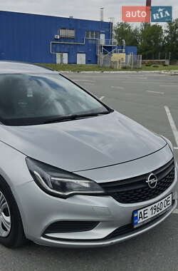 Універсал Opel Astra 2017 в 