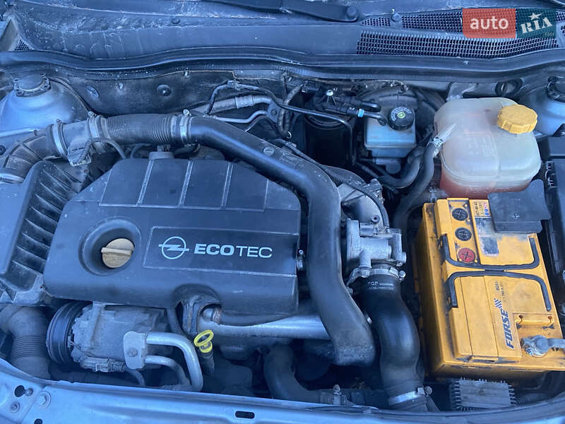 Хэтчбек Opel Astra 2008 в Тернополе