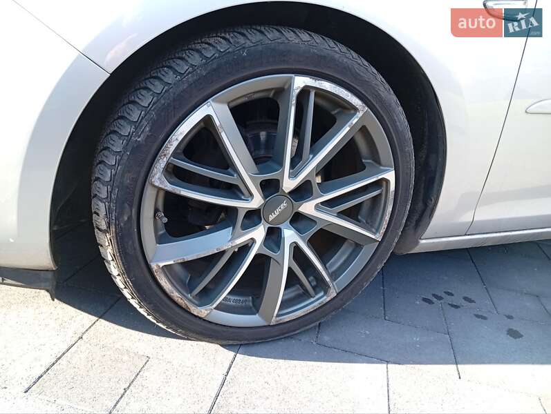 Універсал Opel Astra 2012 в Ковелі