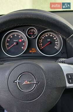 Универсал Opel Astra 2009 в 