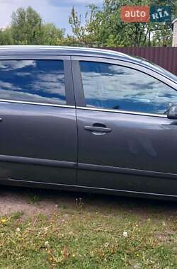 Универсал Opel Astra 2009 в 