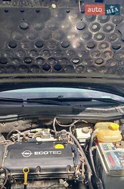 Универсал Opel Astra 2009 в 