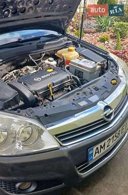 Универсал Opel Astra 2009 в 