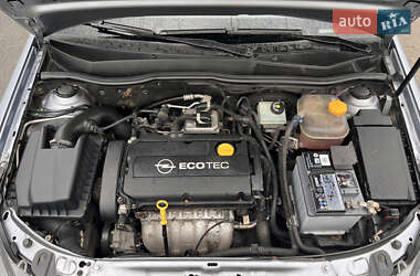 Универсал Opel Astra 2009 в 
