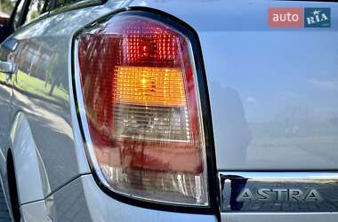 Універсал Opel Astra 2008 в 