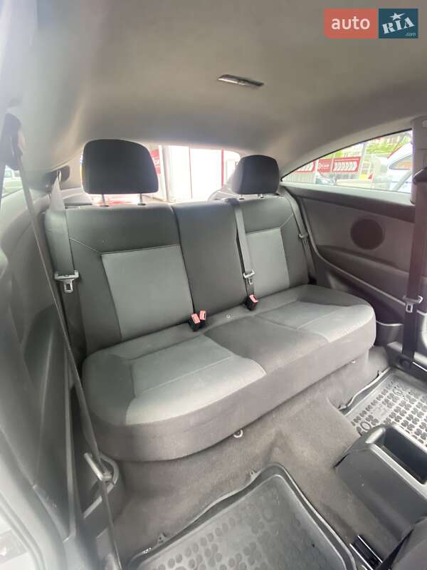 Хэтчбек Opel Astra 2006 в Киеве