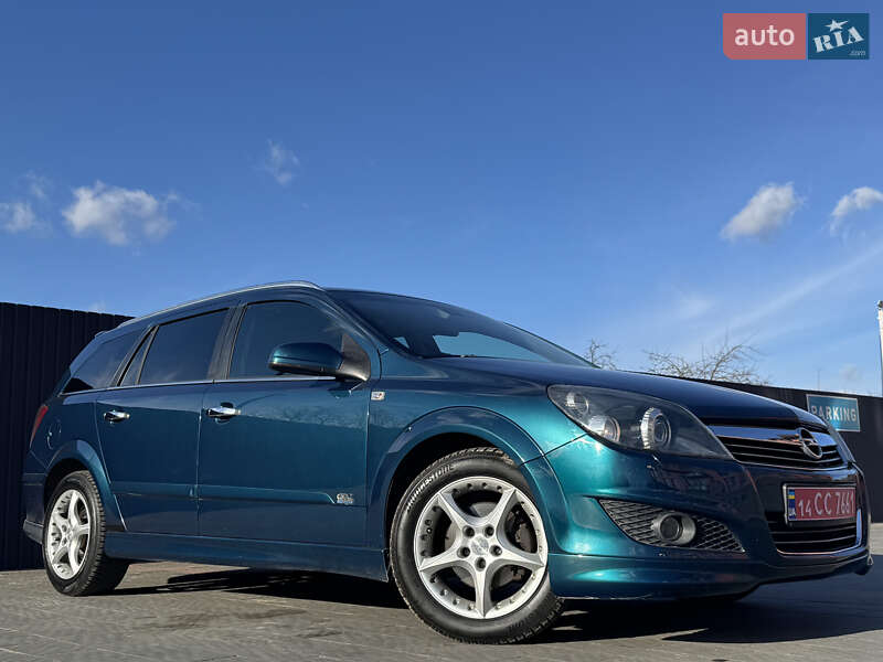 Універсал Opel Astra 2008 в Дрогобичі