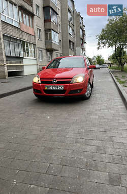 Хэтчбек Opel Astra 2005 в Львове