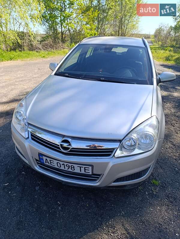 Opel Astra 2008