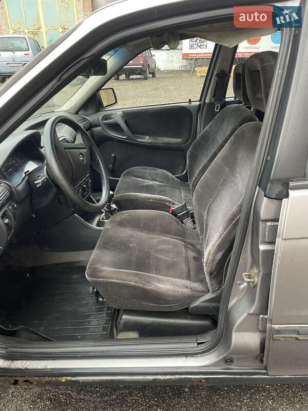 Хетчбек Opel Astra 1993 в Києві