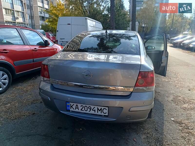 Седан Opel Astra 2008 в Виннице