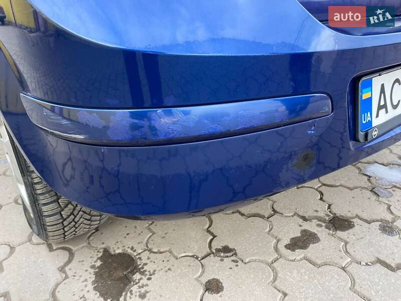 Хэтчбек Opel Astra 2005 в Ковеле