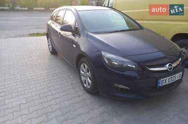 Универсал Opel Astra 2013 в 