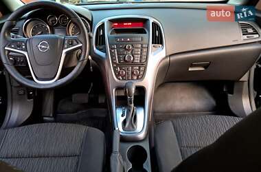 Седан Opel Astra 2019 в 