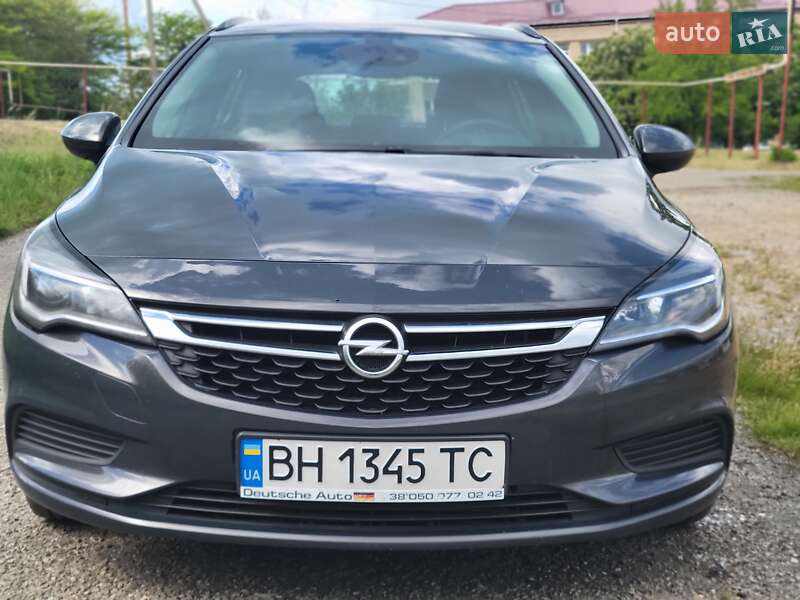 Opel Astra 2016