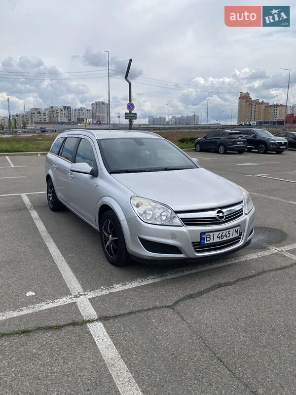 Opel Astra 2009