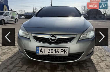 Хэтчбек Opel Astra 2011 в Борисполе