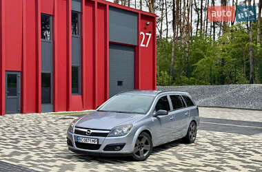 Универсал Opel Astra 2005 в Львове