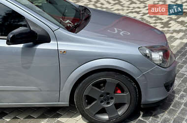 Универсал Opel Astra 2005 в 