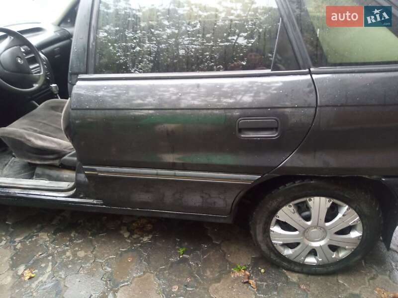 Хэтчбек Opel Astra 1992 в Львове