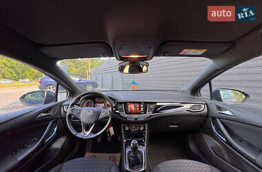 Универсал Opel Astra 2017 в 