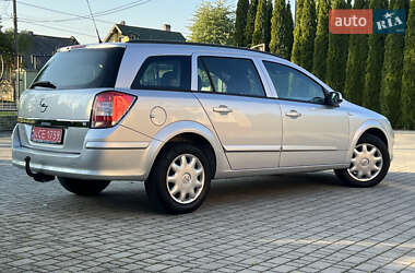Универсал Opel Astra 2008 в 