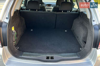 Универсал Opel Astra 2008 в 